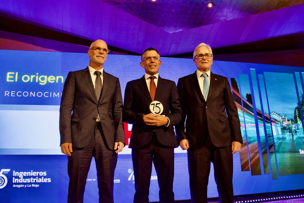 La Noche + IN emociona a los 400 invitados del sector industrial y de la ingeniería 2 DB9A7935 2