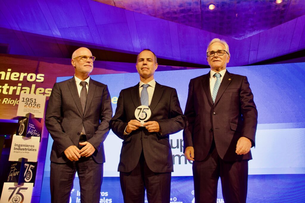 La Noche + IN emociona a los 400 invitados del sector industrial y de la ingeniería 3 DB9A7965 2