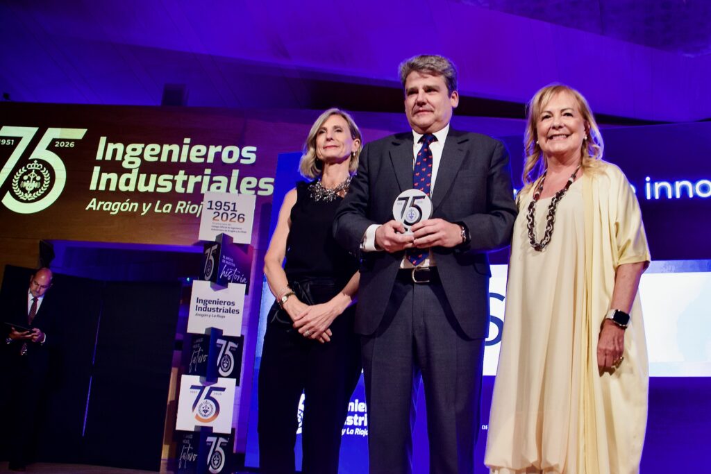 La Noche + IN emociona a los 400 invitados del sector industrial y de la ingeniería 7 DB9A8106 1