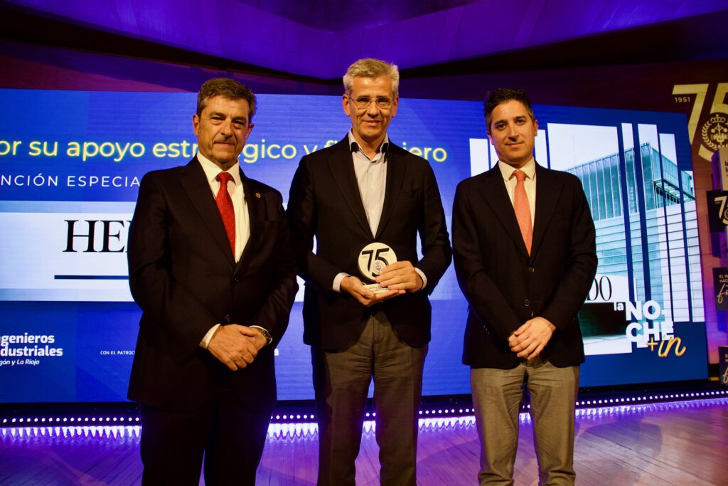 La Noche + IN emociona a los 400 invitados del sector industrial y de la ingeniería 10 DB9A8223 1