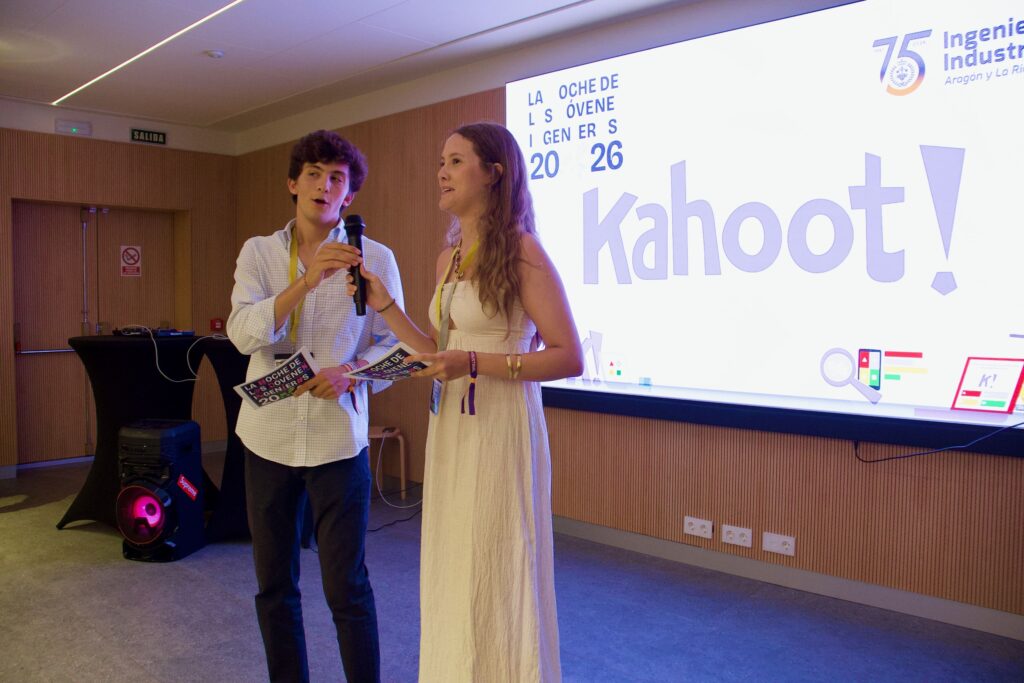 Pablo Castellanos, Premio Juan Aroca 2026 en la V Noche de los Jóvenes Ingenieros 40 DB9A8584